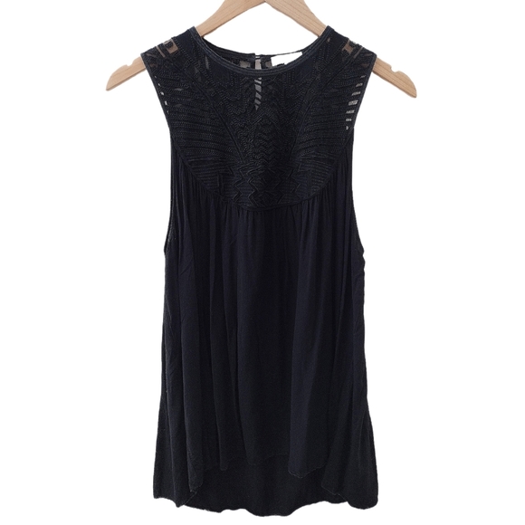 Wilfred Aritzia | Eclater Crinkled Yoke Blouse in Black | Size Medium - Picture 4 of 8